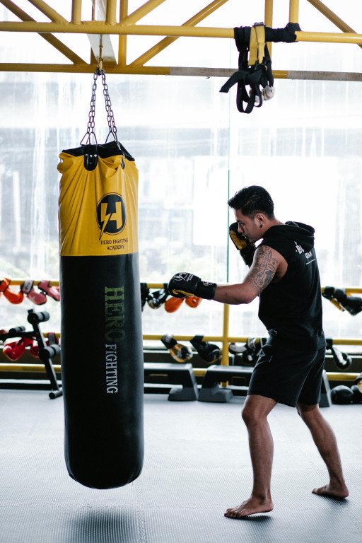 The Ultimate Guide to Selecting the Best Punch Bag Stand for Your Training Needs